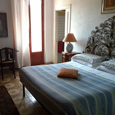 Casa Vancanza Sciamandola 度假居