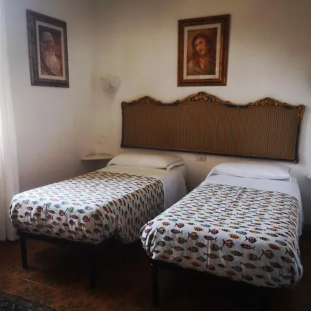 Casa Vancanza Sciamandola Nyaraló Levanto