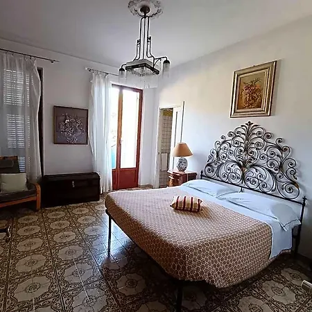 Casa Vancanza Sciamandola Σπίτι διακοπών Λεβάντο