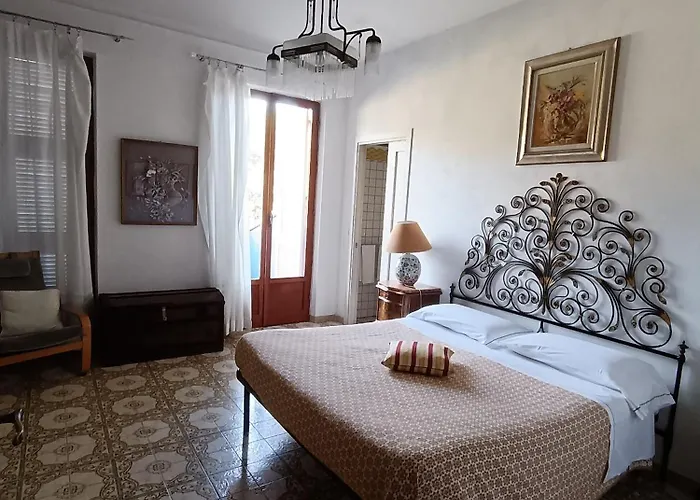 Casa Vancanza Sciamandola * Levanto